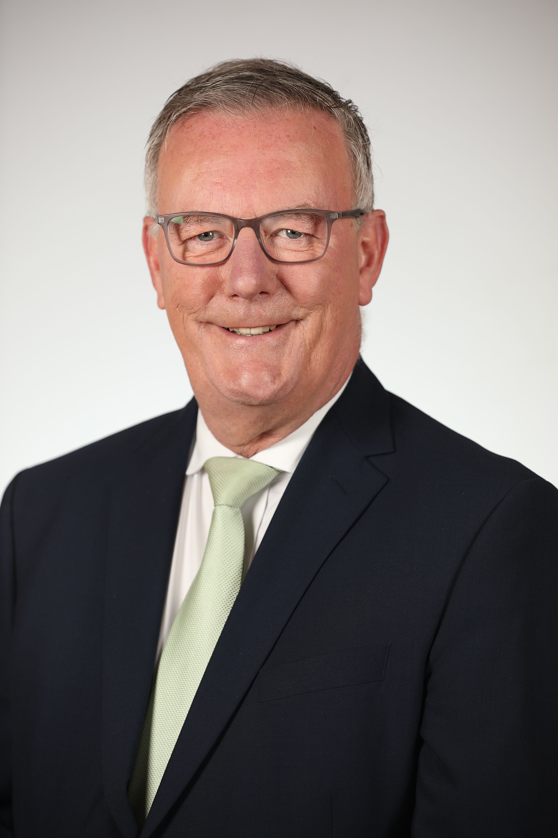 Mike Nesbitt MLA in 2022