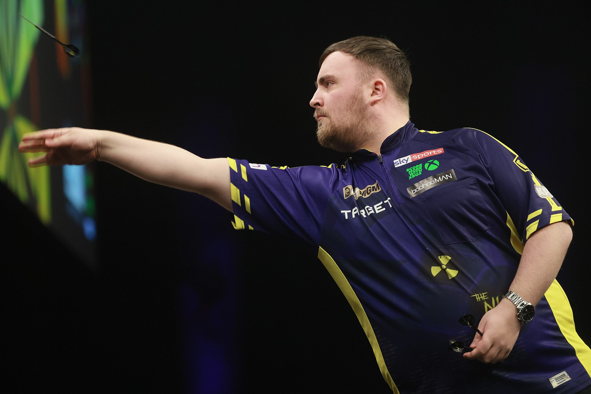BetMGM Premier League Darts 2025, night 9 of the preliminary round in the Uber Arena Berlin: Luke Littler
